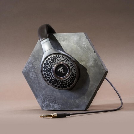 Focal Hadenys